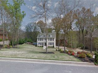 241 Indian Springs Dr, Florence, AL 35634