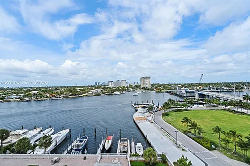 1 Las Olas Cir #809 Photo 1