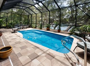 107 Star Dr, Fort Walton Beach, FL 32547