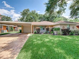 6128 Grape St, Houston, TX 77074