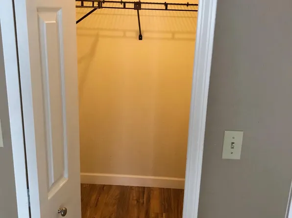 419 Shangri La Cir, Edgewater, FL 32132