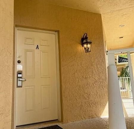 2nd image of 8952 Sandshot Ct #A