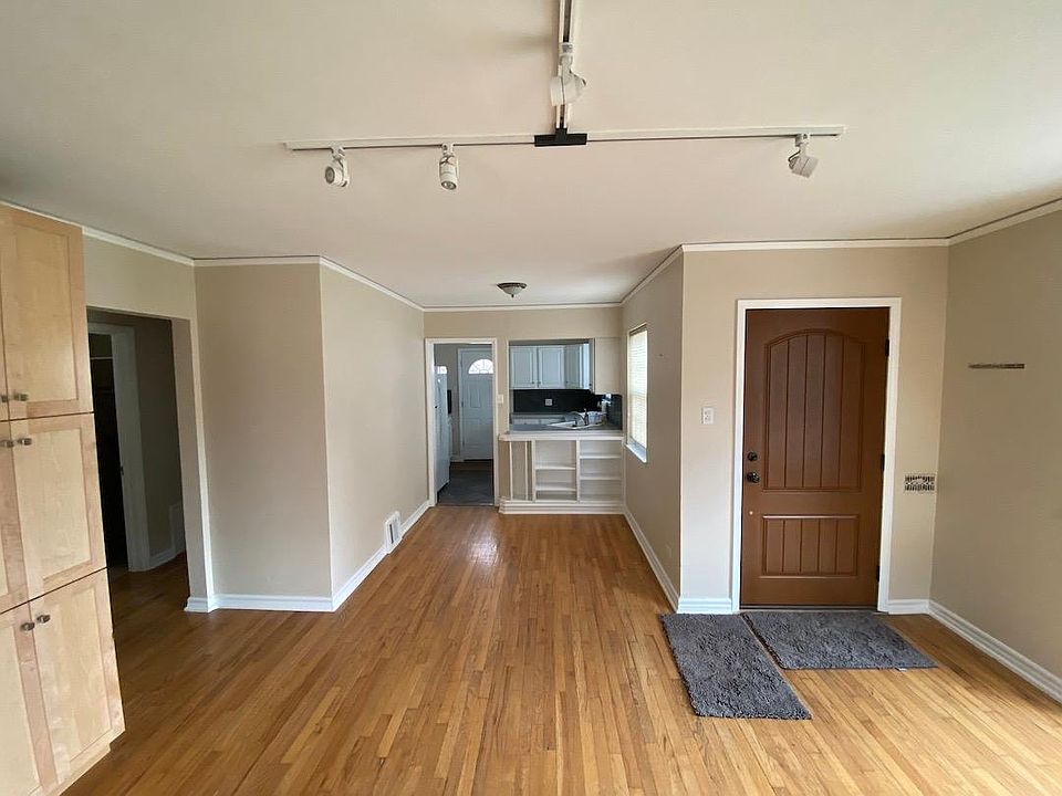 1st image of 2331 Fairfax St