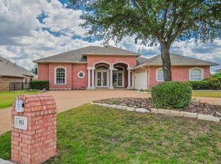 913 Kemper Dr, Mansfield, TX 76063