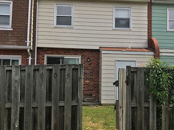 2nd image of 3005 Sigel Ct