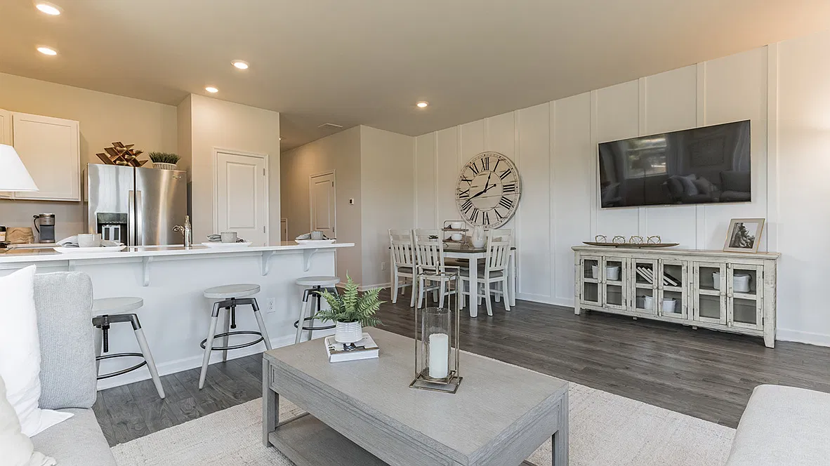 22 Peregrine Way — Photo 3