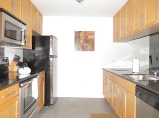 32 Regent St #519, Jersey City, NJ 07302