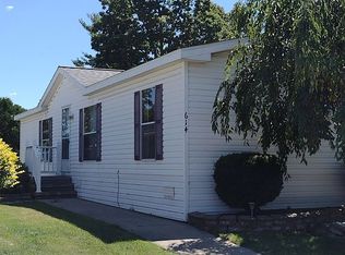 614 Kinglet St, Rochester Hills, MI 48309