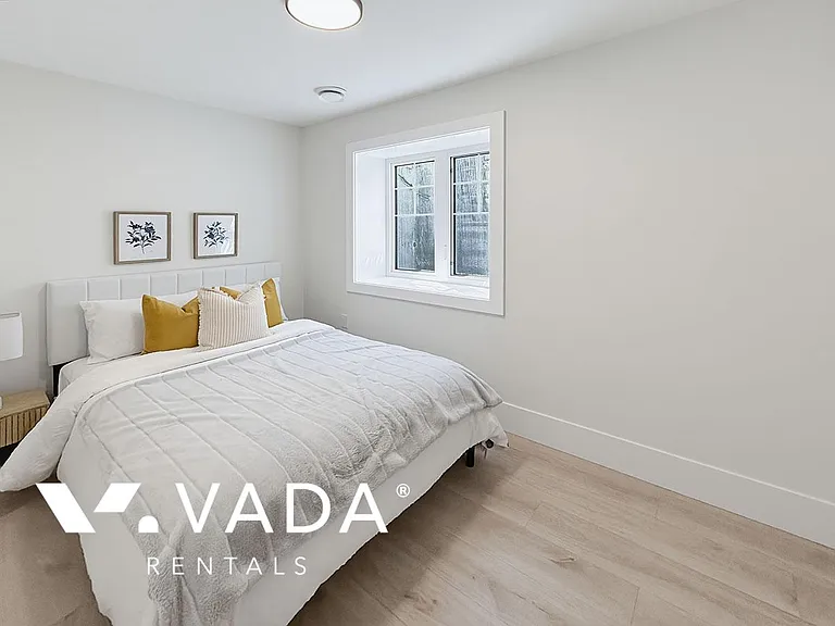 970 Park Dr — Photo 15