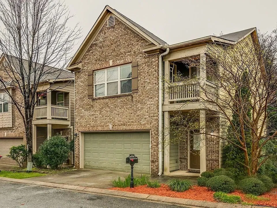 1590 Chattahoochee Ct