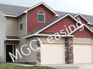 2117 SW Timbertrace Ln, Lees Summit, MO 64082