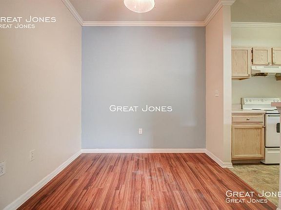 3rd image of 5612 Pinnacle Heights Cir APT 208