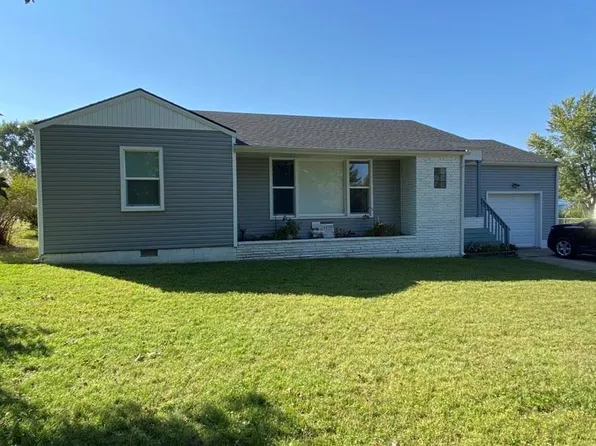 134 S Pennsylvania Ave, Lawson, MO 64062