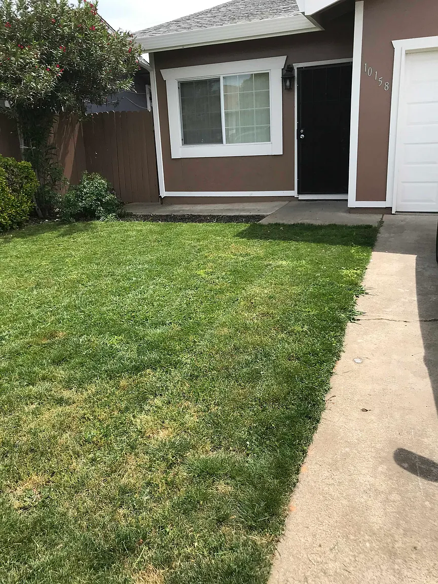 10158 Crawford Way photo 1