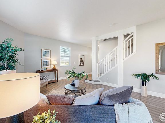 5th image of 10141 Carefree St