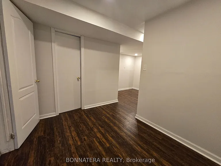 5455 Farmcote Dr — Photo 26