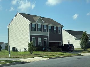 317 Bluecoat St, Dover, DE 19901