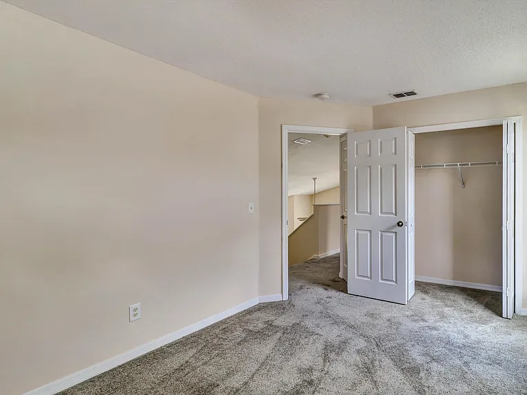439 Riggs Cir — Photo 26