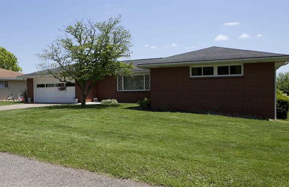 1st image of 65183 Hillview Ave