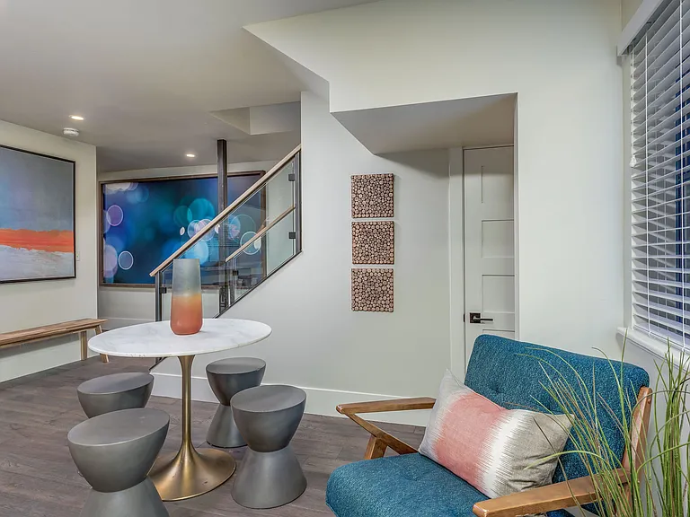 Luxury Spaces — Photo 189