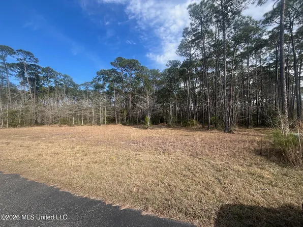 Ascot Dr Lot 58, Biloxi, MS 39532