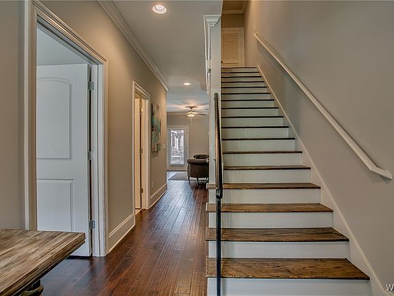 3rd image of 2150 3rd Ct APT 404