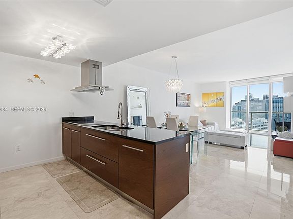 5th image of 495 Brickell Ave APT 2807