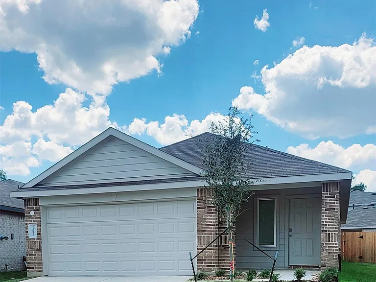 23835 Sunland Park Ct — Photo 1