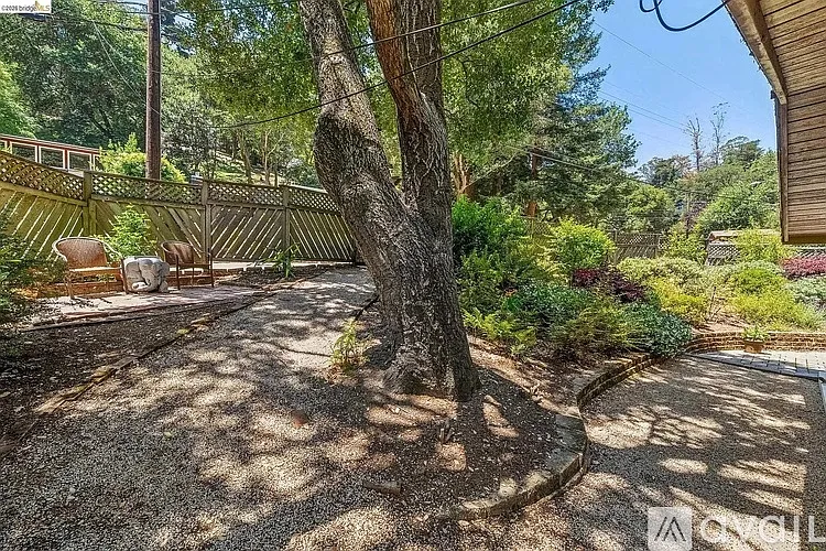 7200 Saroni Dr — Photo 7