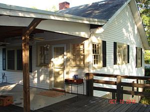 4th image of 860 S Tallassee St