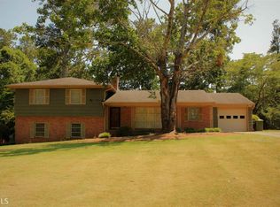 202 Hillandale Dr, Griffin, GA 30224