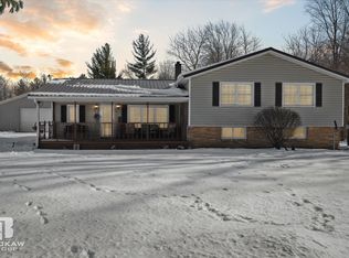 7149 Sheridan Rd, Millington, MI 48746