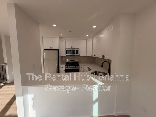 7 Bowman Ave, Pt Chester, NY