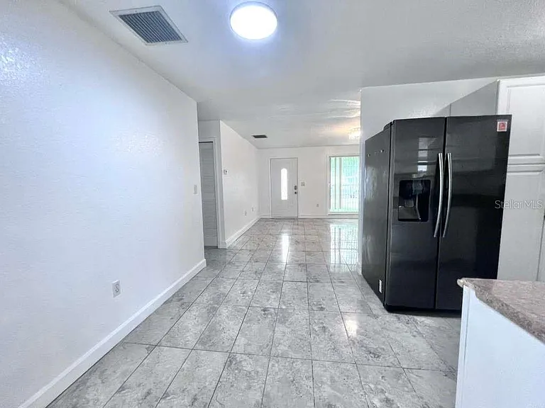 3409 Vorden St — Photo 15