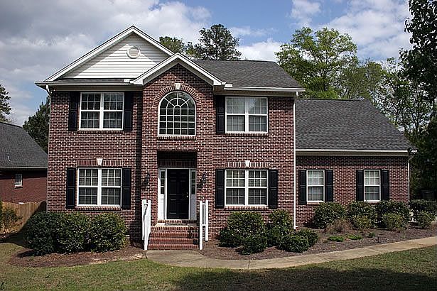 See Virtual Tour for More!