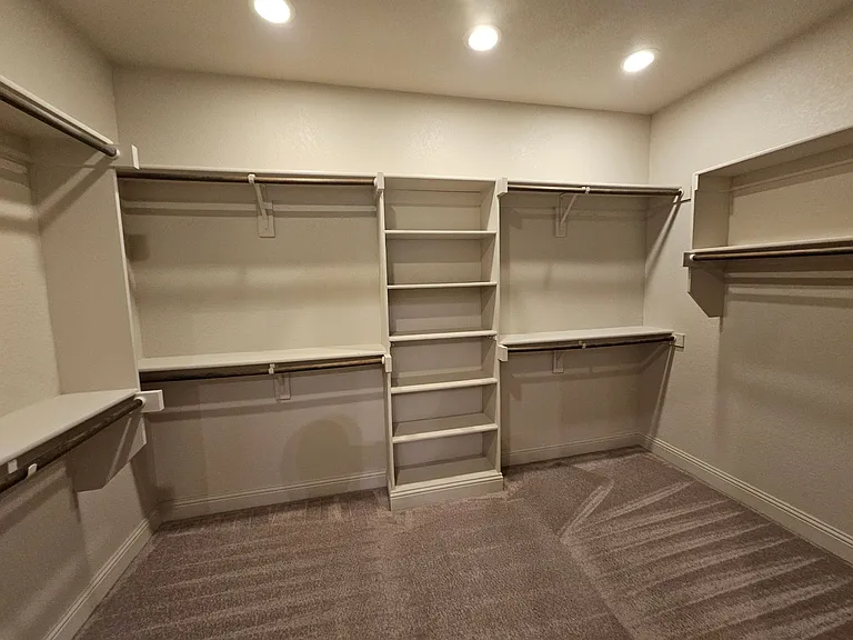 988 Shadyside Ln — Photo 34