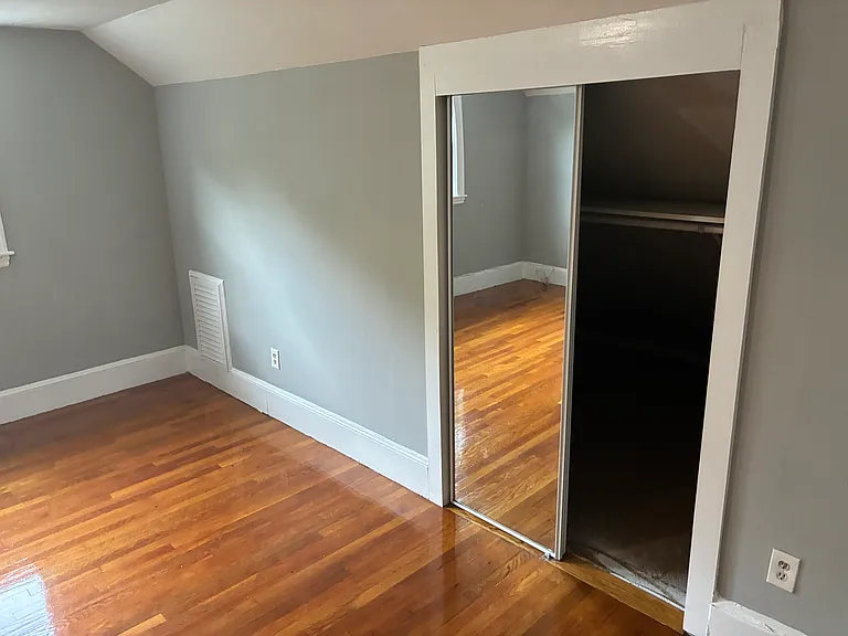 350 Plain St #2 — Photo 16