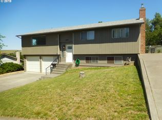 3327 SW Kirk Ave, Pendleton, OR 97801