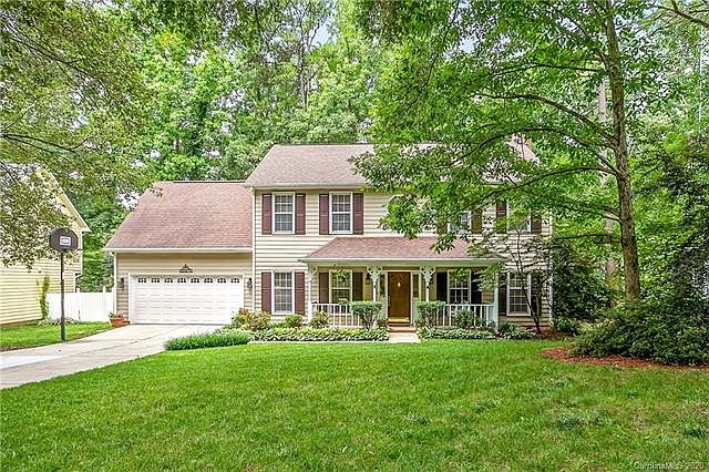 1st image of 2327 Heathershire Ln