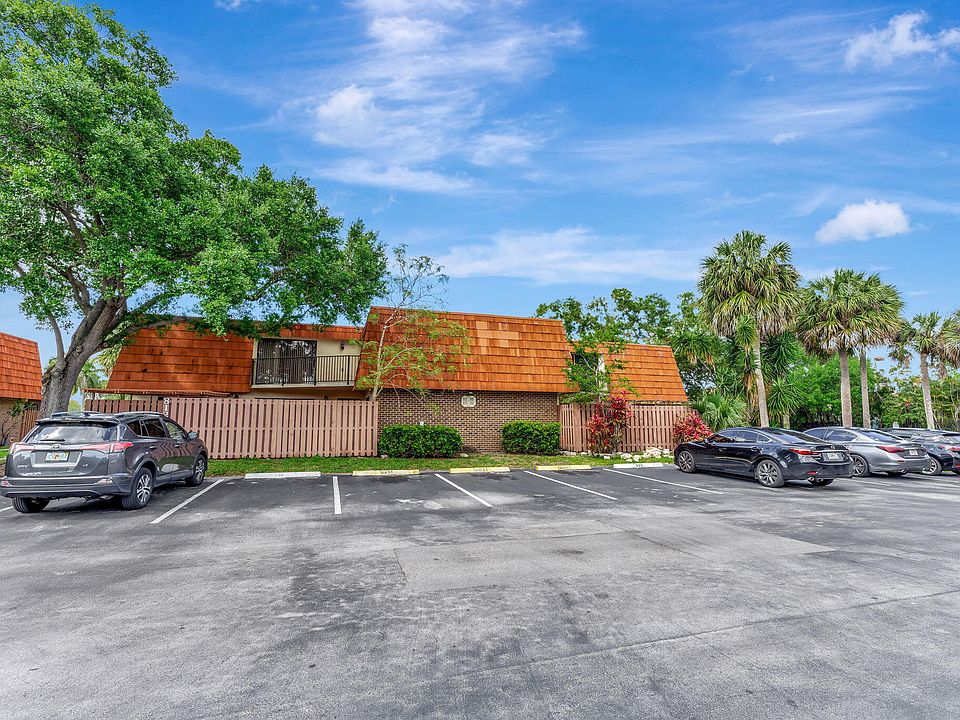 1st image of 8113 S Coral Circle #8113
