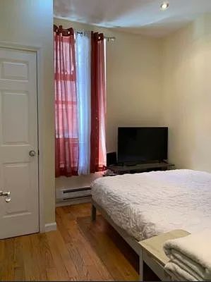 3rd image of 3 W 108th St #1A