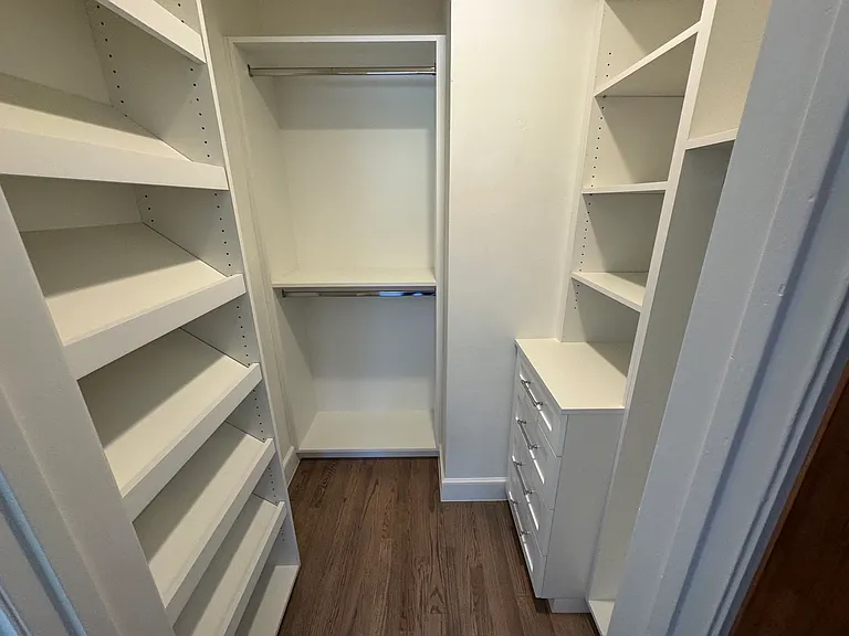 6345 Primrose Ave #10 — Photo 15