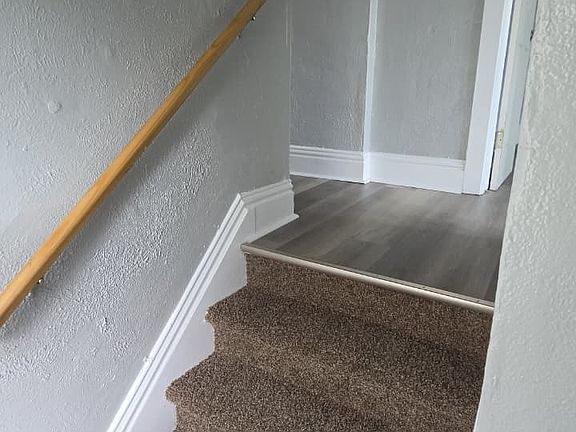 5th image of 52 Ullman St #2