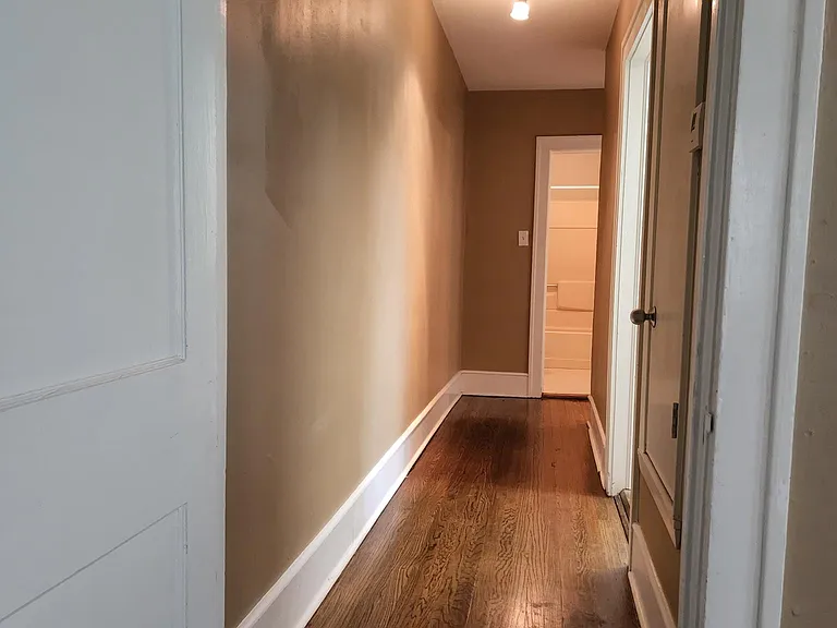 713 1/2 S Chilton Ave — Photo 11