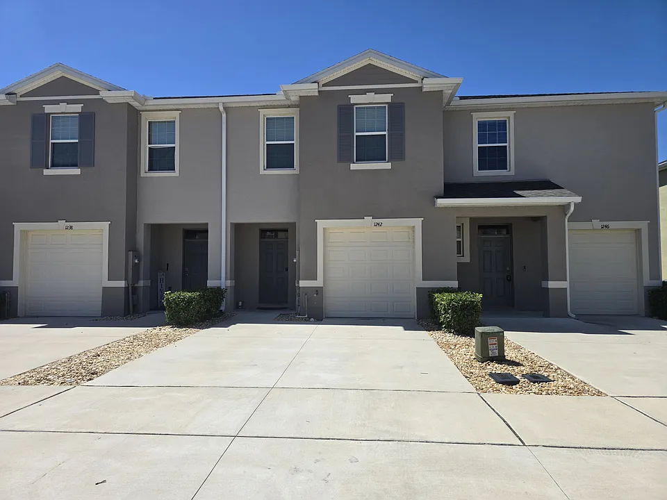 1242 Lido Dr