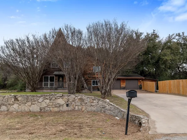 613 Mustang Trl, Granbury, TX 76049
