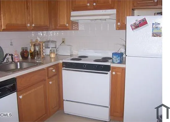 2 bed, 1150 sqft, $2,450 — Photo 4