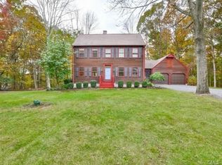 5 Sherman Cir, Monroe, CT 06468
