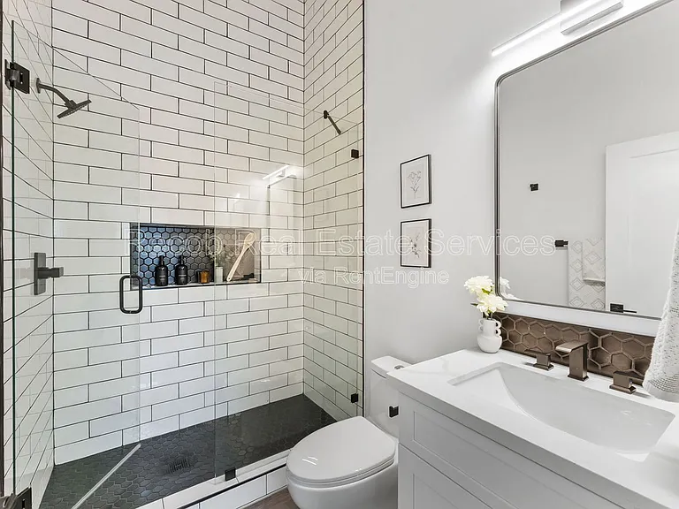 832 Desty St #7 — Photo 8