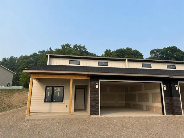 4350 Studebaker Lane, Eau Claire, WI 54703